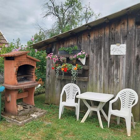 Guest House Happy day Slunj Extérieur photo