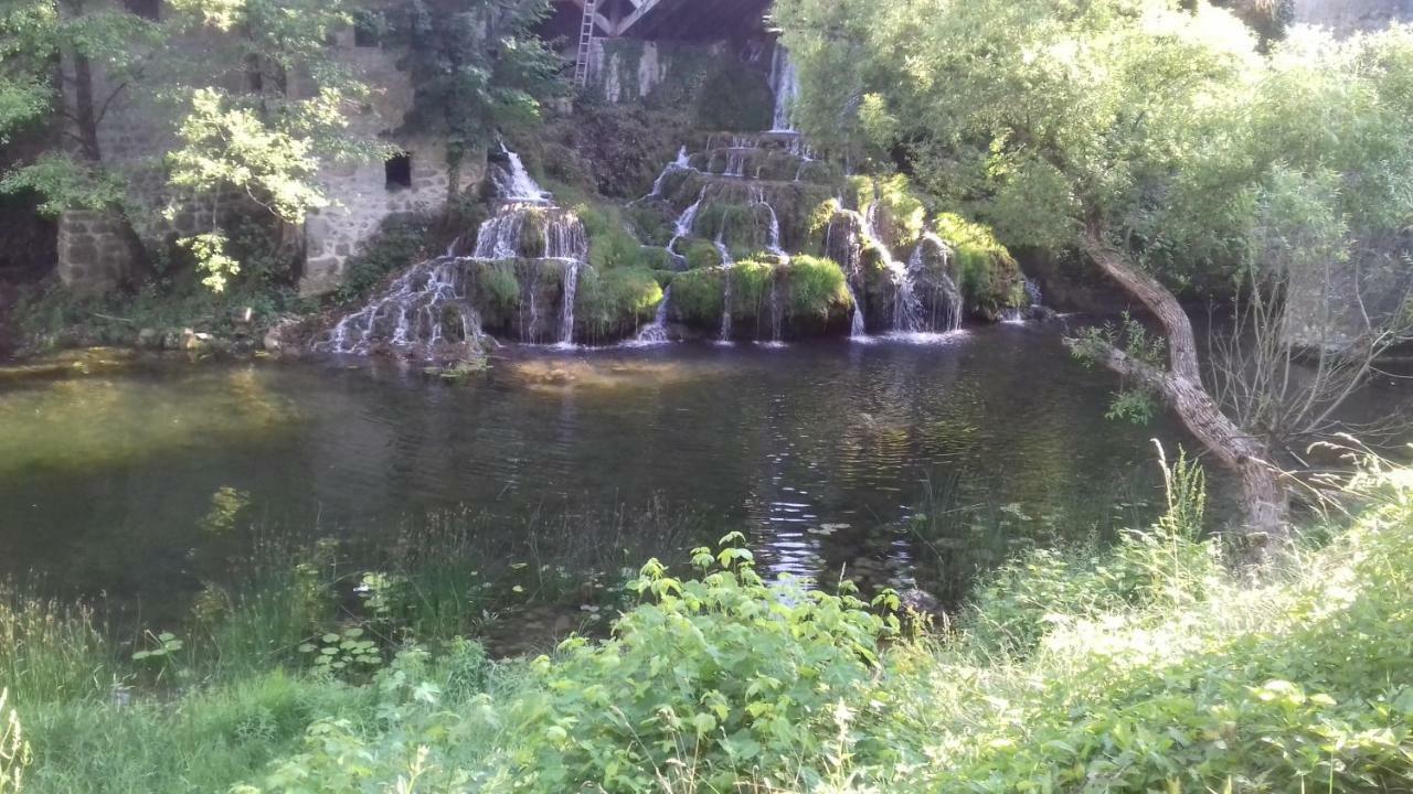 Guest House Happy day Slunj Extérieur photo